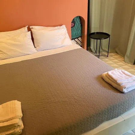 ベッド・アンド・ブレックファスト Dusme 3*