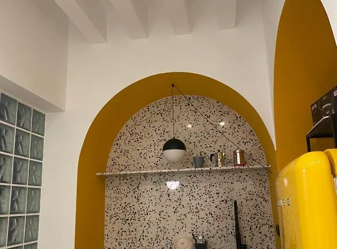 לינה וארוחת בוקר Dusme 3*